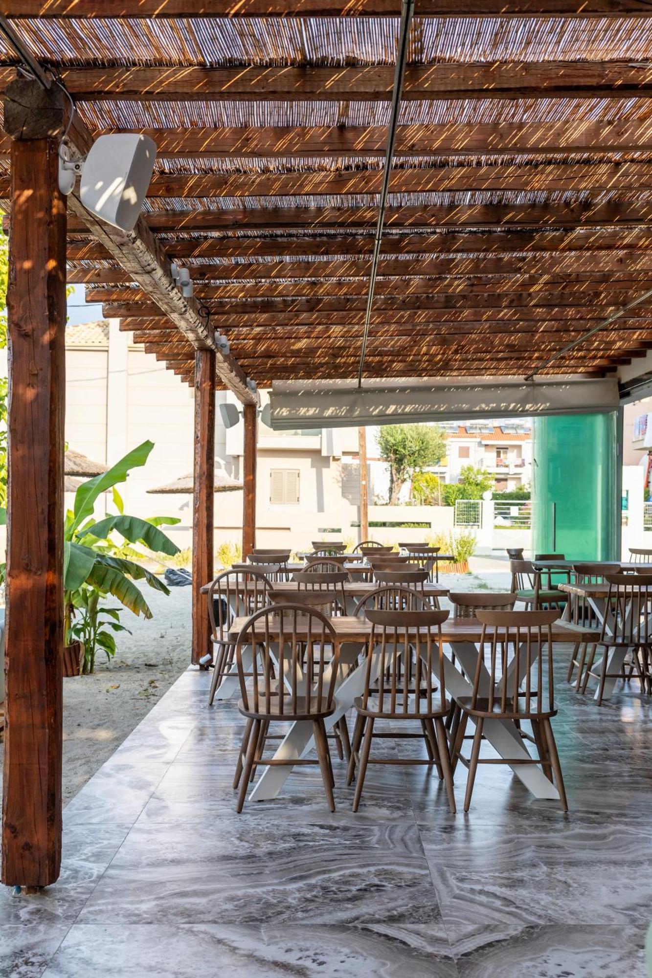 Hotel apartamentowy Royal And